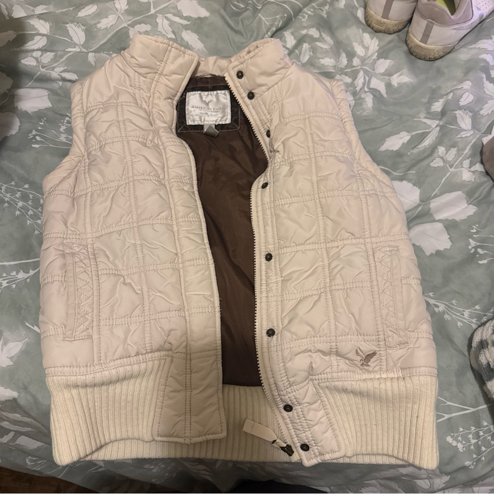 American Eagle Outfitters Cream Quilted Vest